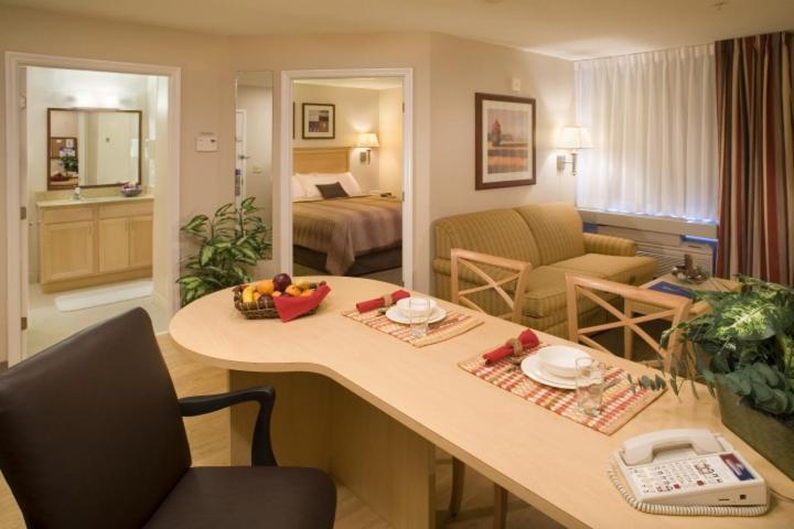 แคนเดิ้ลวูด สวีท อินเดียนาโปลิส อีสต์ Hotel อินเดียนาโพลิส ภายนอก รูปภาพ